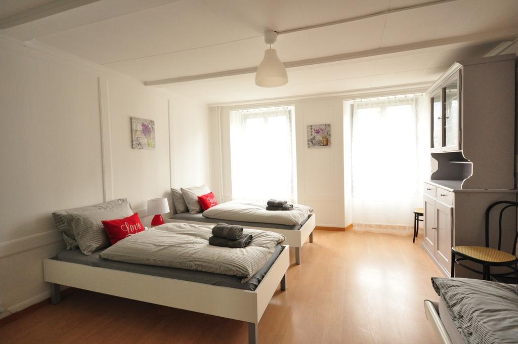 Townhouse II Sleeps 12 Guests Central Интерлакен Экстерьер фото